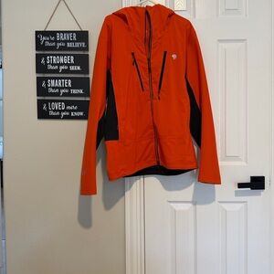 Mountain Hardwear Men's Touren soft shell Jacket in Orange